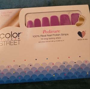 Color street tropic like it's hot pedicure